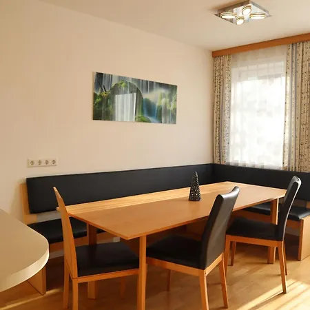 Jasmin Apartment