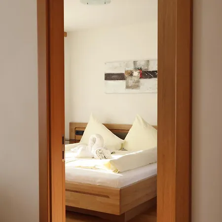 Jasmin シュラートミンク