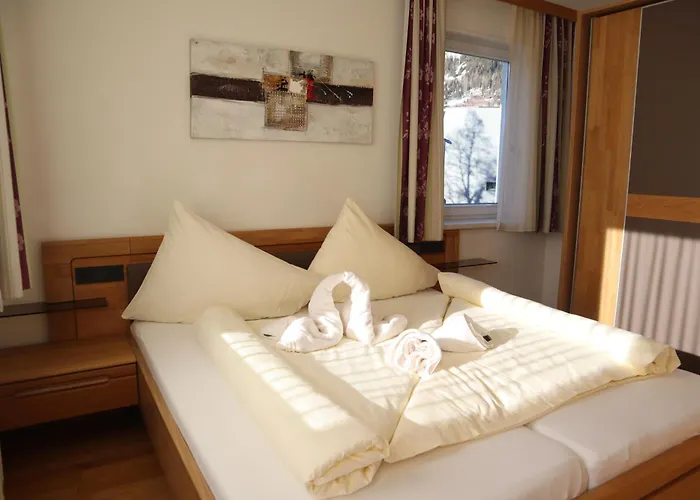 Jasmin Апартаменты *